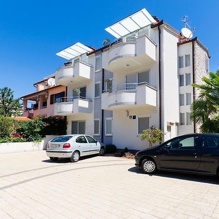 Apartments Valbruna Rovinj Luaran gambar