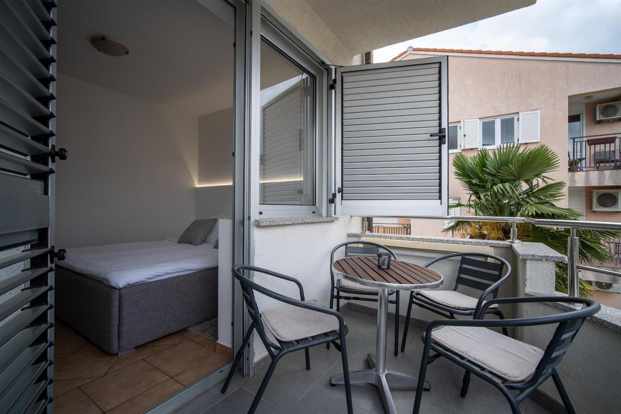 Apartments Valbruna Rovinj Luaran gambar