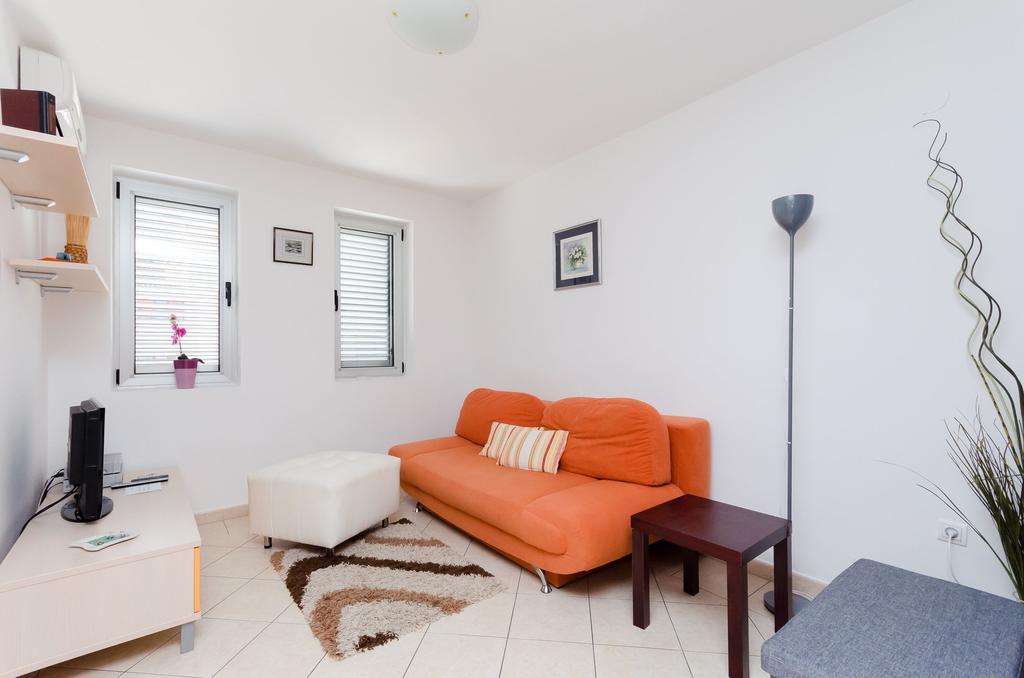 Apartments Valbruna Rovinj Luaran gambar